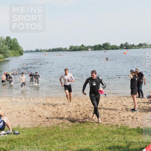 21.06.2025 - 27. Vierlanden-Triathlon MichiJ http://msf.ph/oto/7993773 15.06.2026 09:55:45 Schwimmen 273, 280, 283, 300, 303, 322, 331, 338 meine-sportfotos.de