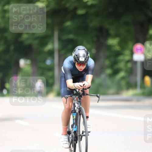 15.06.2025 - 7 Türme Triathlon Yannick Fuchs http://msf.ph/oto/7993790 15.06.2025 12:07:52 Radfahren 280, 285, 292, 295, 333 meine-sportfotos.de