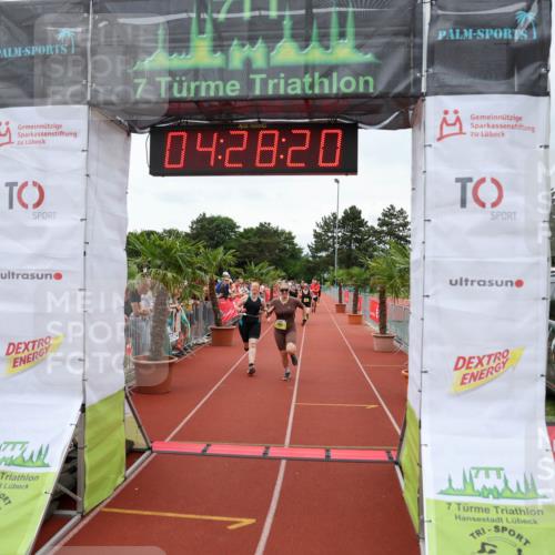 15.06.2025 - 7 Türme Triathlon Michael Strokosch http://msf.ph/oto/7993826 15.06.2025 14:28:19 Ziel 799, 831, 1163 meine-sportfotos.de