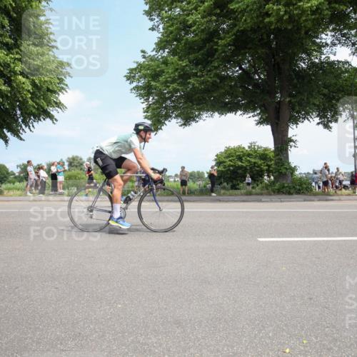 15.06.2025 - 7 Türme Triathlon Yannick Fuchs http://msf.ph/oto/7993892 15.06.2025 13:33:01 Radfahren 252, 361, 598, 717, 736, 739, 927, 1152, 1187 meine-sportfotos.de