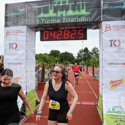 15.06.2025 - 7 Türme Triathlon Michael Strokosch http://msf.ph/oto/7993938 15.06.2025 14:28:25 Ziel 367, 383, 388, 559, 799, 831, 1163 meine-sportfotos.de