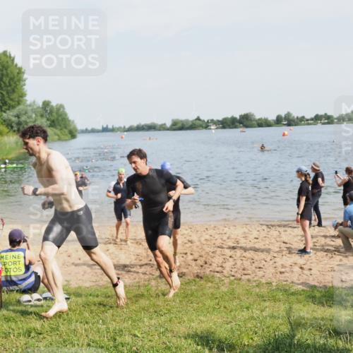 21.06.2025 - 27. Vierlanden-Triathlon MichiJ http://msf.ph/oto/7993956 15.06.2026 09:55:52 Schwimmen 280, 283, 300, 303, 308, 310, 312, 322, 331, 338 meine-sportfotos.de