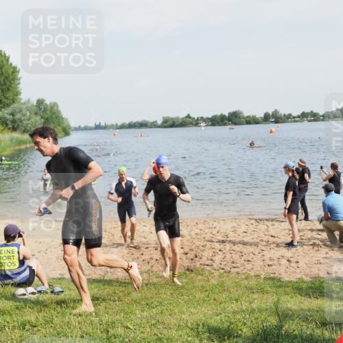 21.06.2025 - 27. Vierlanden-Triathlon MichiJ http://msf.ph/oto/7993963 15.06.2026 09:55:53 Schwimmen 280, 283, 300, 303, 308, 310, 312, 322, 331, 338 meine-sportfotos.de