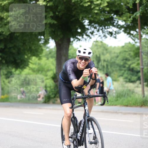 15.06.2025 - 7 Türme Triathlon Yannick Fuchs http://msf.ph/oto/7993970 15.06.2025 13:07:52 Radfahren 437, 475, 479 meine-sportfotos.de