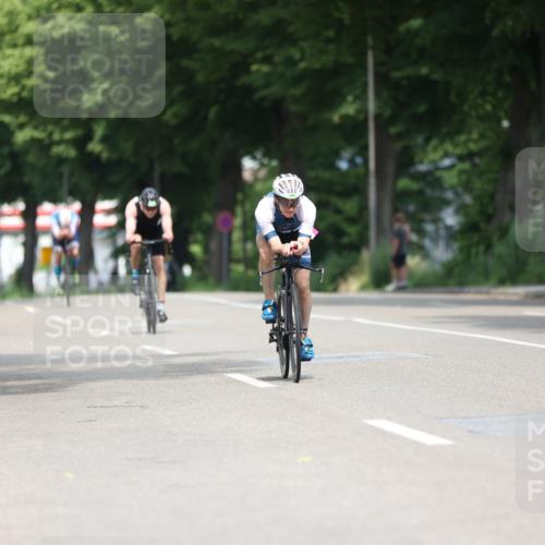15.06.2025 - 7 Türme Triathlon Yannick Fuchs http://msf.ph/oto/7994060 15.06.2025 12:08:26 Radfahren 220, 221, 267, 299, 311, 337 meine-sportfotos.de