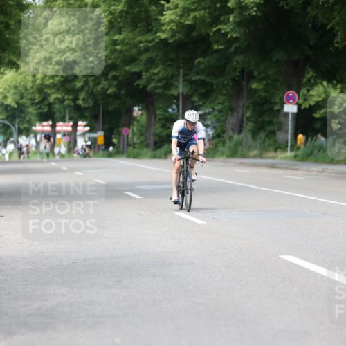 15.06.2025 - 7 Türme Triathlon Yannick Fuchs http://msf.ph/oto/7994070 15.06.2025 13:08:03 Radfahren 299, 552 meine-sportfotos.de