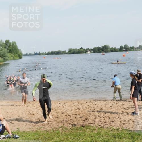 21.06.2025 - 27. Vierlanden-Triathlon MichiJ http://msf.ph/oto/7994094 15.06.2026 09:55:59 Schwimmen 268, 280, 283, 308, 310, 312, 322, 331, 338 meine-sportfotos.de