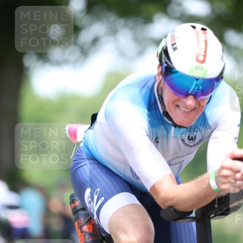 15.06.2025 - 7 Türme Triathlon Yannick Fuchs http://msf.ph/oto/7994189 15.06.2025 12:08:32 Radfahren 221, 299, 337 meine-sportfotos.de