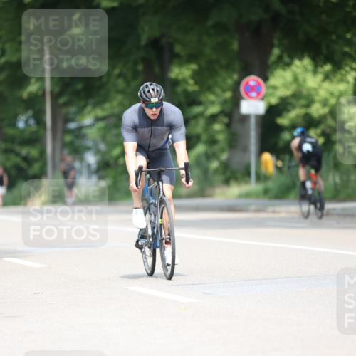 15.06.2025 - 7 Türme Triathlon Yannick Fuchs http://msf.ph/oto/7994196 15.06.2025 12:09:09 Radfahren 297, 329, 333 meine-sportfotos.de