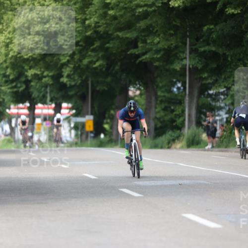 15.06.2025 - 7 Türme Triathlon Yannick Fuchs http://msf.ph/oto/7994217 15.06.2025 13:08:08 Radfahren 299, 338, 552, 600, 1065 meine-sportfotos.de