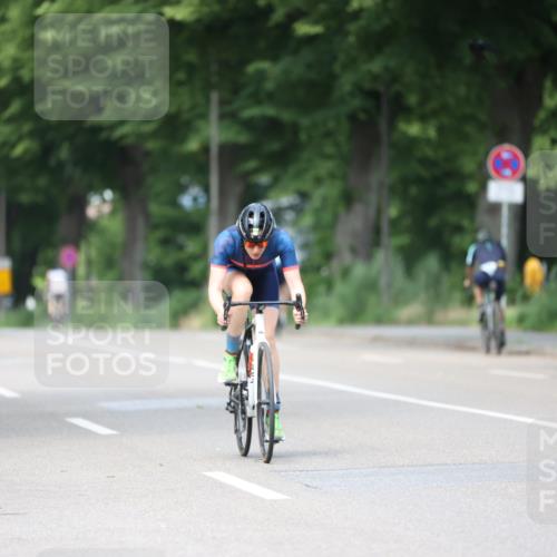 15.06.2025 - 7 Türme Triathlon Yannick Fuchs http://msf.ph/oto/7994221 15.06.2025 13:08:10 Radfahren 321, 338, 552, 600, 603, 1065 meine-sportfotos.de