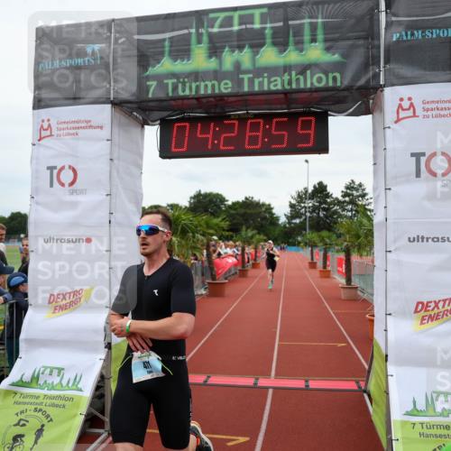 15.06.2025 - 7 Türme Triathlon Michael Strokosch http://msf.ph/oto/7994266 15.06.2025 14:28:59 Ziel 471, 1015 meine-sportfotos.de