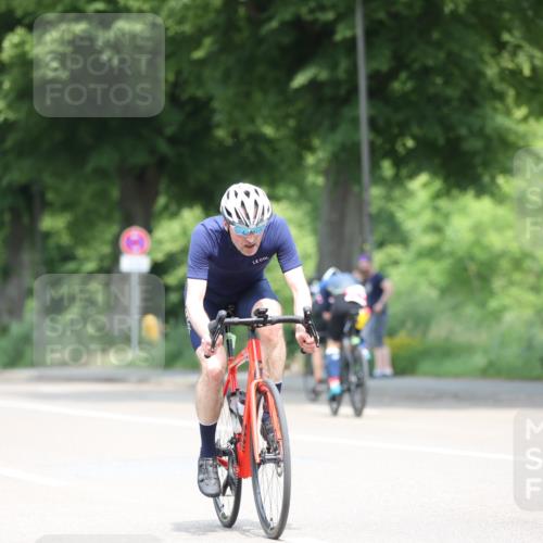 15.06.2025 - 7 Türme Triathlon Yannick Fuchs http://msf.ph/oto/7994301 15.06.2025 12:09:18 Radfahren 285, 292, 306 meine-sportfotos.de