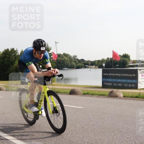 15.06.2025 - 27. Vierlanden-Triathlon H.Heesch http://msf.ph/oto/7994345 15.06.2025 09:08:56 Radfahren 15 meine-sportfotos.de