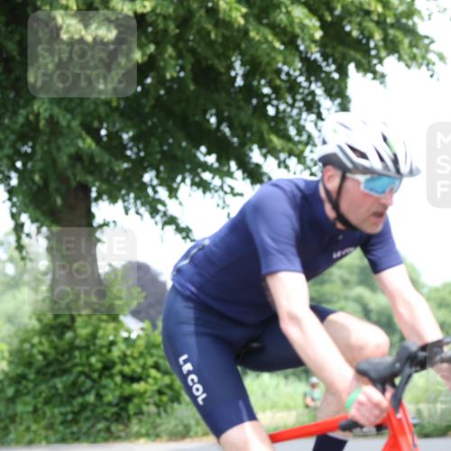 15.06.2025 - 7 Türme Triathlon Yannick Fuchs http://msf.ph/oto/7994355 15.06.2025 12:09:19 Radfahren 285, 292, 306 meine-sportfotos.de