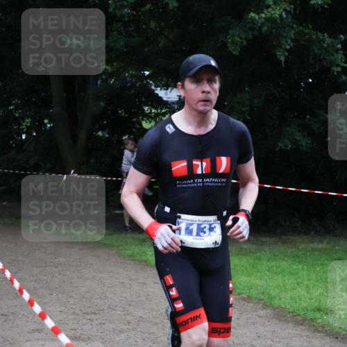 21.06.2025 - 27. Vierlanden-Triathlon Lena Gebhardt http://msf.ph/oto/7994367 15.06.2025 13:47:37 Laufen 202, 1133 meine-sportfotos.de