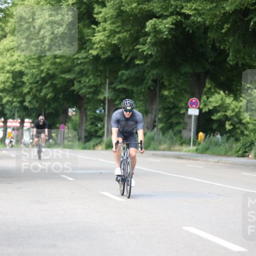 15.06.2025 - 7 Türme Triathlon Yannick Fuchs http://msf.ph/oto/7994372 15.06.2025 13:08:43 Radfahren 329, 643 meine-sportfotos.de