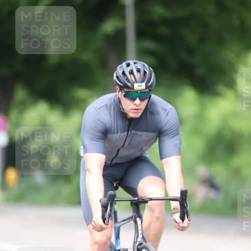 15.06.2025 - 7 Türme Triathlon Yannick Fuchs http://msf.ph/oto/7994391 15.06.2025 13:08:44 Radfahren 329 meine-sportfotos.de