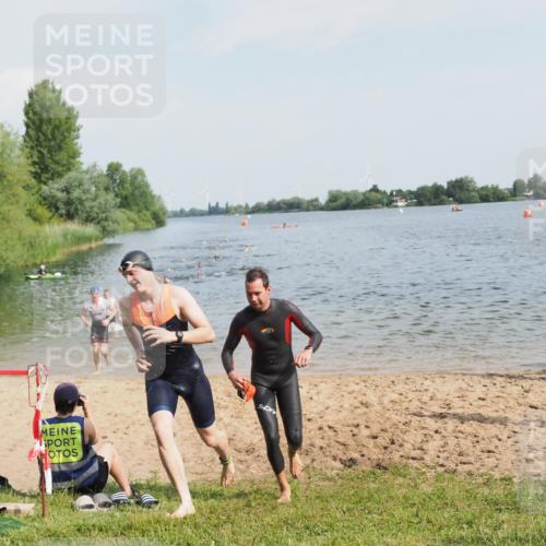 21.06.2025 - 27. Vierlanden-Triathlon MichiJ http://msf.ph/oto/7994395 15.06.2026 09:56:10 Schwimmen 268, 277, 285, 314, 315, 349, 357 meine-sportfotos.de