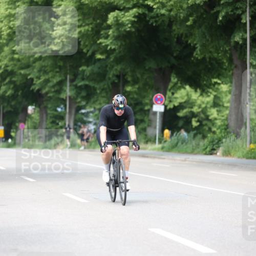 15.06.2025 - 7 Türme Triathlon Yannick Fuchs http://msf.ph/oto/7994408 15.06.2025 13:08:46 Radfahren 329 meine-sportfotos.de