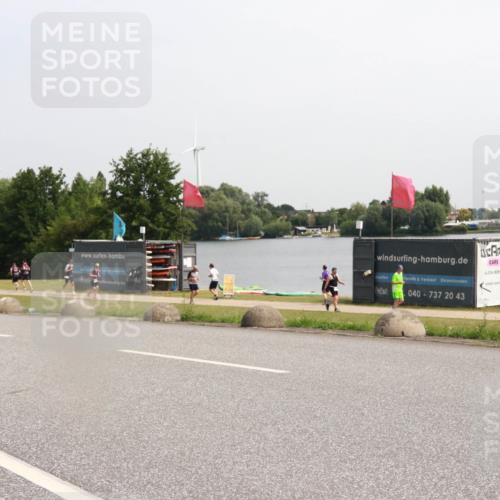 15.06.2025 - 27. Vierlanden-Triathlon H.Heesch http://msf.ph/oto/7994431 15.06.2025 11:22:05 Radfahren 133, 843 meine-sportfotos.de