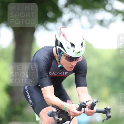 15.06.2025 - 7 Türme Triathlon Yannick Fuchs http://msf.ph/oto/7994456 15.06.2025 12:10:28 Radfahren  meine-sportfotos.de