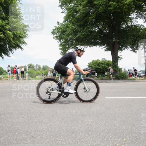 15.06.2025 - 7 Türme Triathlon Yannick Fuchs http://msf.ph/oto/7994467 15.06.2025 13:36:11 Radfahren 464, 1059, 1088, 1111, 1134 meine-sportfotos.de