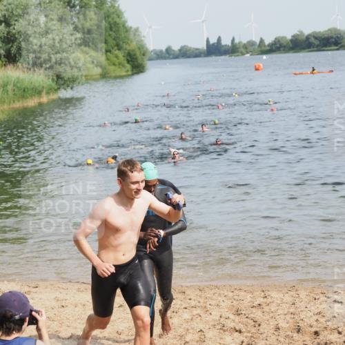21.06.2025 - 27. Vierlanden-Triathlon MichiJ http://msf.ph/oto/7994491 15.06.2026 09:56:17 Schwimmen 260, 277, 314, 315, 323, 349, 438 meine-sportfotos.de