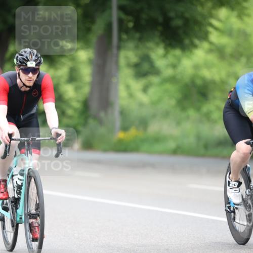 15.06.2025 - 7 Türme Triathlon Yannick Fuchs http://msf.ph/oto/7994509 15.06.2025 12:10:59 Radfahren 263 meine-sportfotos.de