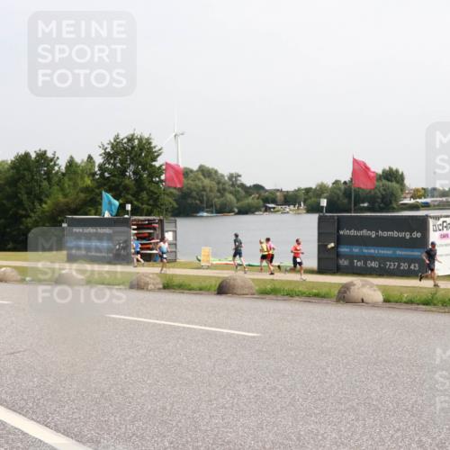 15.06.2025 - 27. Vierlanden-Triathlon H.Heesch http://msf.ph/oto/7994512 15.06.2025 11:22:22 Radfahren 19, 207, 767 meine-sportfotos.de