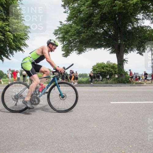 15.06.2025 - 7 Türme Triathlon Yannick Fuchs http://msf.ph/oto/7994545 15.06.2025 13:36:17 Radfahren 464, 1088 meine-sportfotos.de