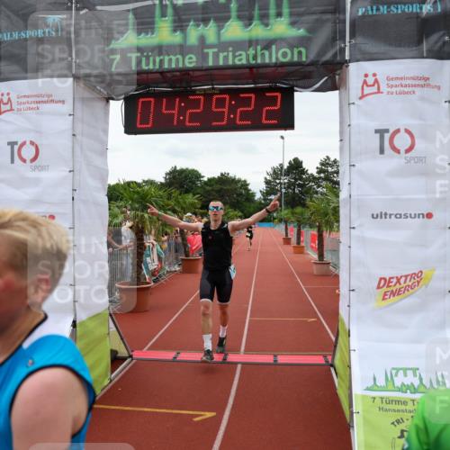 15.06.2025 - 7 Türme Triathlon Michael Strokosch http://msf.ph/oto/7994562 15.06.2025 14:29:22 Ziel 502, 626 meine-sportfotos.de