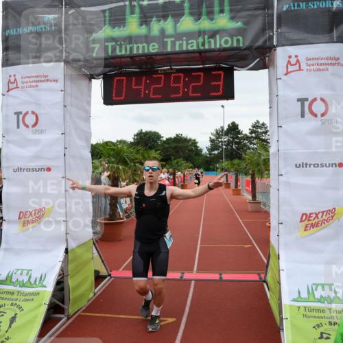 15.06.2025 - 7 Türme Triathlon Michael Strokosch http://msf.ph/oto/7994584 15.06.2025 14:29:23 Ziel 502, 626 meine-sportfotos.de