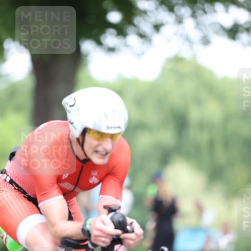 15.06.2025 - 7 Türme Triathlon Yannick Fuchs http://msf.ph/oto/7994611 15.06.2025 12:11:03 Radfahren 251, 263 meine-sportfotos.de