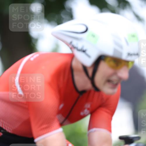 15.06.2025 - 7 Türme Triathlon Yannick Fuchs http://msf.ph/oto/7994636 15.06.2025 12:11:03 Radfahren 251, 263 meine-sportfotos.de