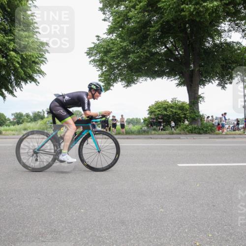 15.06.2025 - 7 Türme Triathlon Yannick Fuchs http://msf.ph/oto/7994667 15.06.2025 13:37:18 Radfahren 421, 469, 525, 663 meine-sportfotos.de