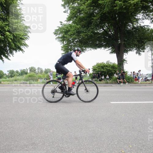 15.06.2025 - 7 Türme Triathlon Yannick Fuchs http://msf.ph/oto/7994671 15.06.2025 13:37:23 Radfahren 237, 469, 522 meine-sportfotos.de