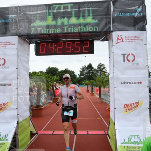 15.06.2025 - 7 Türme Triathlon Michael Strokosch http://msf.ph/oto/7994748 15.06.2025 14:29:52 Ziel 538 meine-sportfotos.de