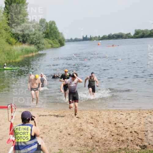 21.06.2025 - 27. Vierlanden-Triathlon MichiJ http://msf.ph/oto/7994772 15.06.2026 09:56:34 Schwimmen 254, 276, 286, 320, 341 meine-sportfotos.de