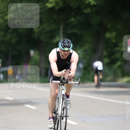 15.06.2025 - 7 Türme Triathlon Yannick Fuchs http://msf.ph/oto/7994806 15.06.2025 12:12:34 Radfahren 233, 236, 254 meine-sportfotos.de