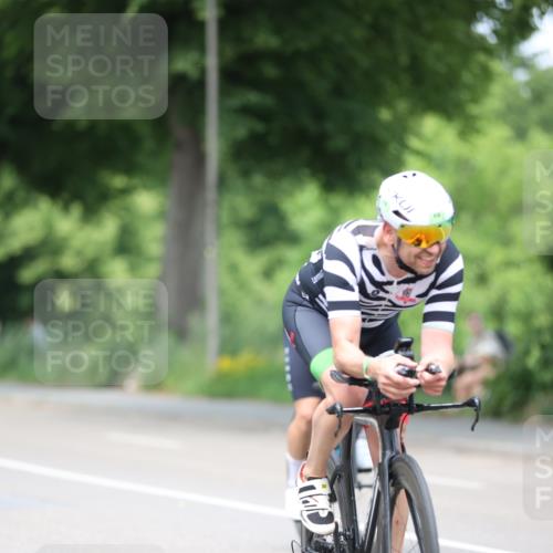 15.06.2025 - 7 Türme Triathlon Yannick Fuchs http://msf.ph/oto/7994877 15.06.2025 13:09:48 Radfahren 222, 382, 555, 603, 658, 670 meine-sportfotos.de
