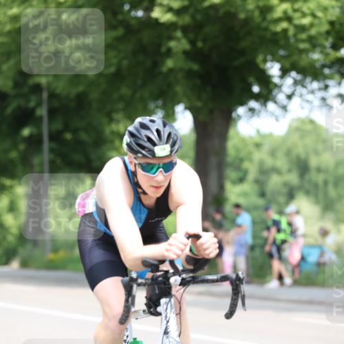 15.06.2025 - 7 Türme Triathlon Yannick Fuchs http://msf.ph/oto/7994878 15.06.2025 12:12:37 Radfahren 233, 236, 254 meine-sportfotos.de