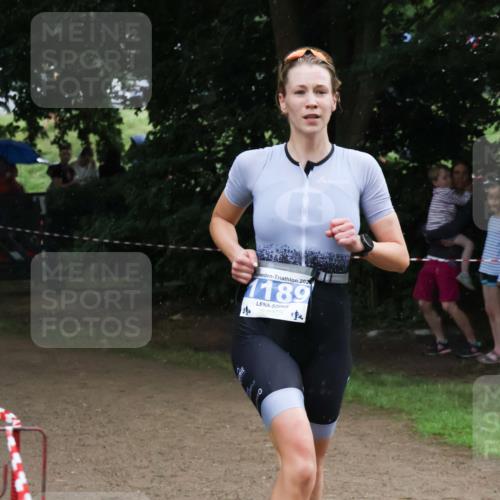 21.06.2025 - 27. Vierlanden-Triathlon Lena Gebhardt http://msf.ph/oto/7994879 15.06.2025 13:49:35 Laufen 202, 1189, 4 meine-sportfotos.de