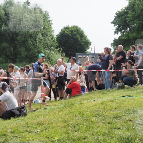 15.06.2025 - 27. Vierlanden-Triathlon KatJ http://msf.ph/oto/7994913 15.06.2025 09:55:00 Schwimmen 319, 336, 344, 361 meine-sportfotos.de