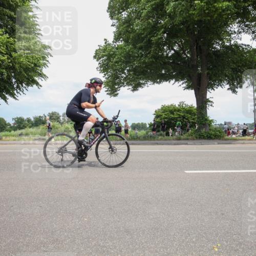 15.06.2025 - 7 Türme Triathlon Yannick Fuchs http://msf.ph/oto/7994995 15.06.2025 13:39:06 Radfahren 743 meine-sportfotos.de