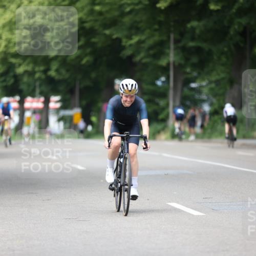 15.06.2025 - 7 Türme Triathlon Yannick Fuchs http://msf.ph/oto/7995029 15.06.2025 13:10:02 Radfahren 230, 415, 553 meine-sportfotos.de