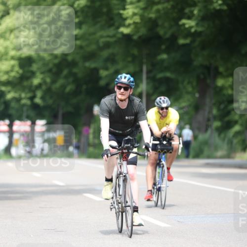 15.06.2025 - 7 Türme Triathlon Yannick Fuchs http://msf.ph/oto/7995041 15.06.2025 12:13:18 Radfahren 209, 307, 410 meine-sportfotos.de
