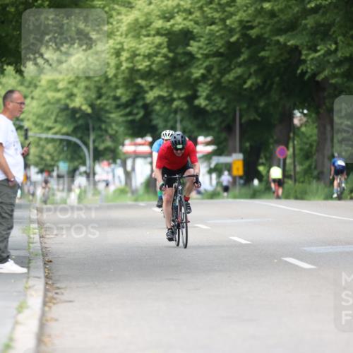 15.06.2025 - 7 Türme Triathlon Yannick Fuchs http://msf.ph/oto/7995055 15.06.2025 13:10:04 Radfahren 230, 415, 553 meine-sportfotos.de
