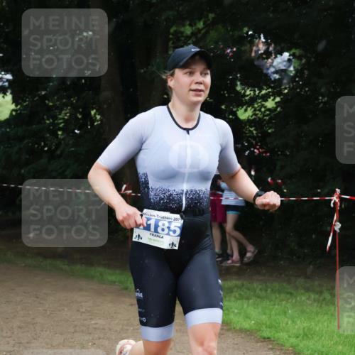 21.06.2025 - 27. Vierlanden-Triathlon Lena Gebhardt http://msf.ph/oto/7995106 15.06.2025 13:49:50 Laufen 2025, 185 meine-sportfotos.de