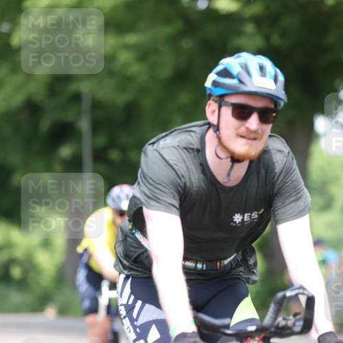 15.06.2025 - 7 Türme Triathlon Yannick Fuchs http://msf.ph/oto/7995116 15.06.2025 12:13:19 Radfahren 209, 307, 410 meine-sportfotos.de